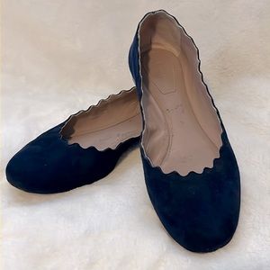 Chloe scalloped flats in navy suede
